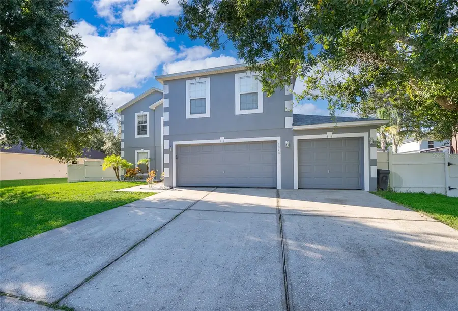 1040 Tawny Eagle Drive, Groveland, FL 34736 - Image #2
