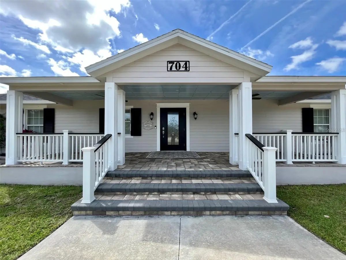 704 Osmosis Drive Sw, Palm Bay, FL 32908 - Image #1