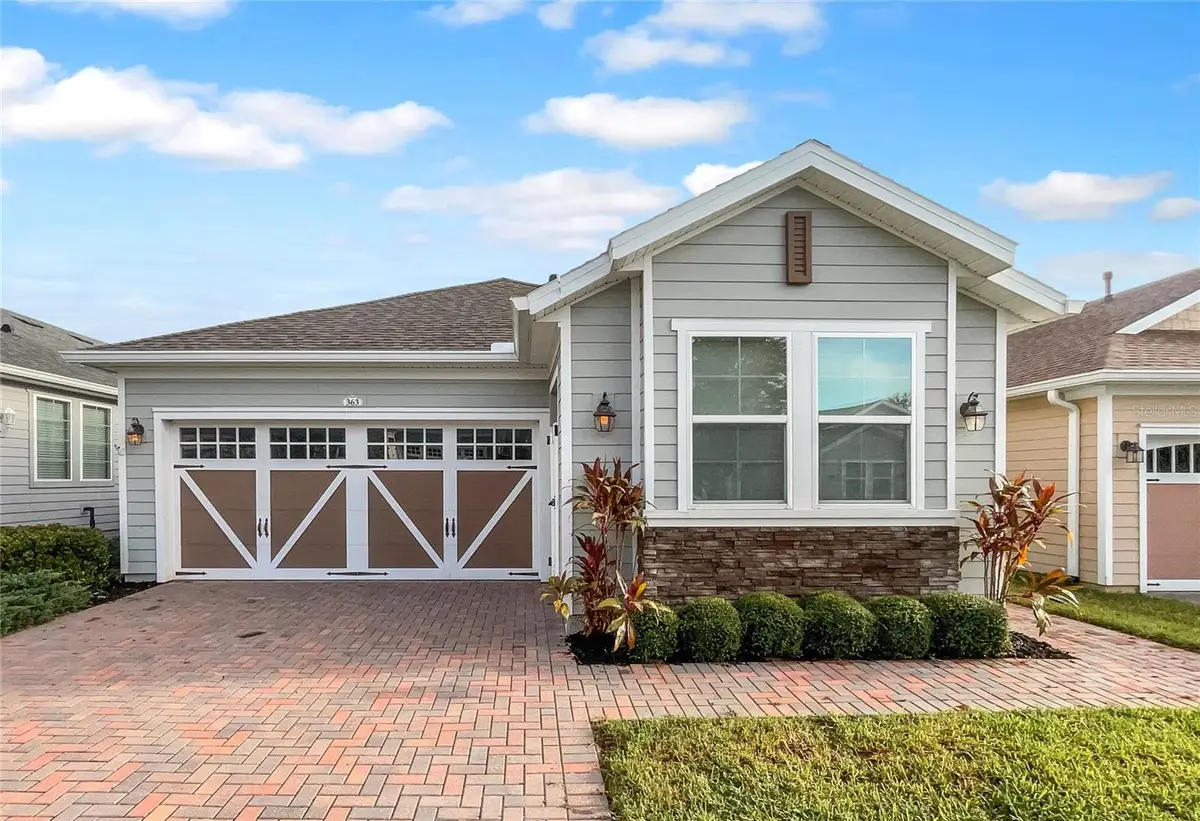 363 Alcove Drive, Groveland, FL 34736 - Image #1