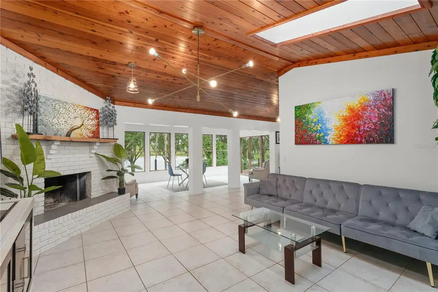 7921 Sebago Court, Orlando, FL 32835 - Image #2