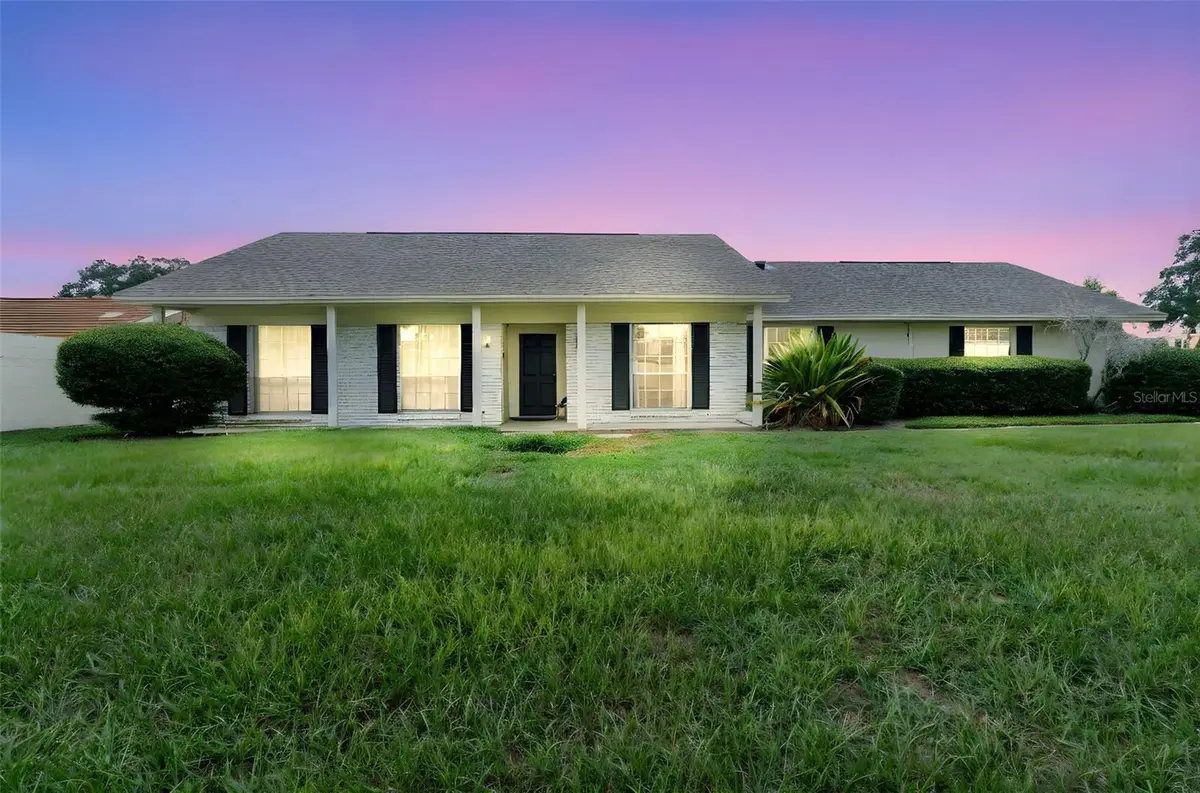 4520 Lake Gem Circle, Orlando, FL 32806 - Image #1