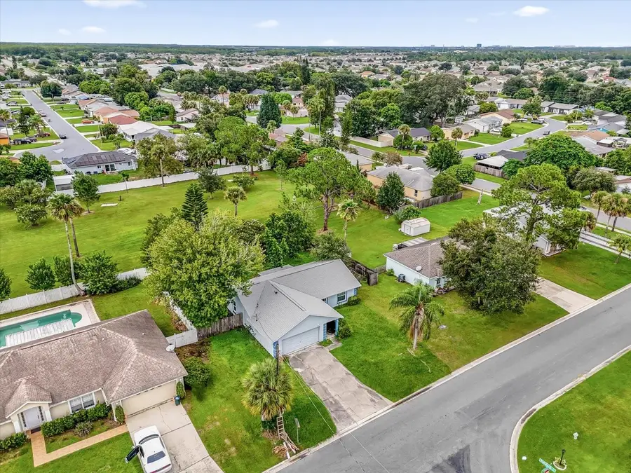 203 Larkspur Court, Kissimmee, FL 34743 - Image #3