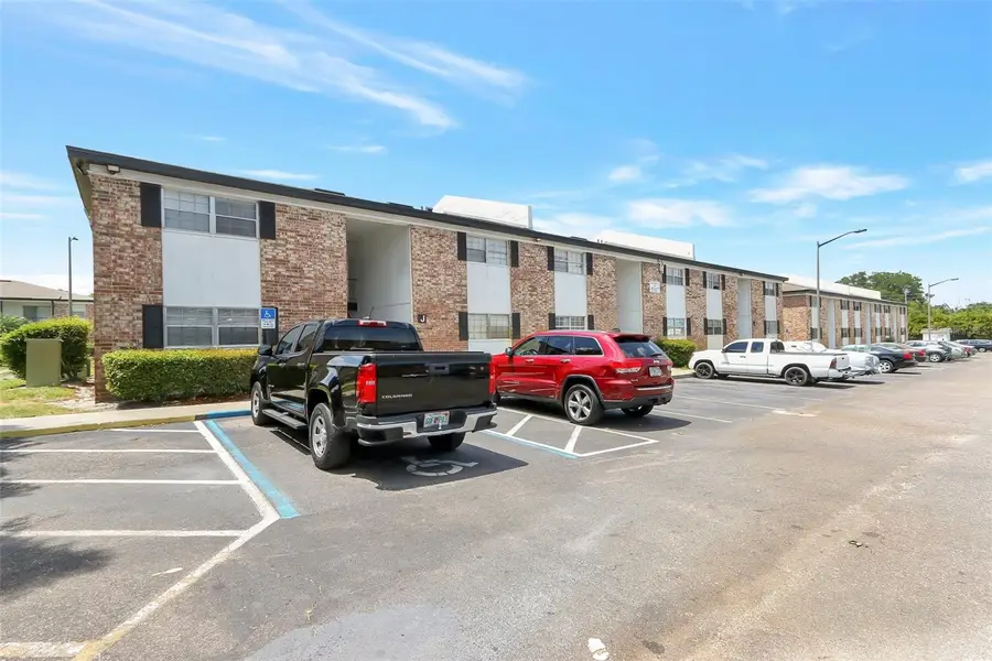 5317 Curry Ford Road #J102, Orlando, FL 32812 - Image #3