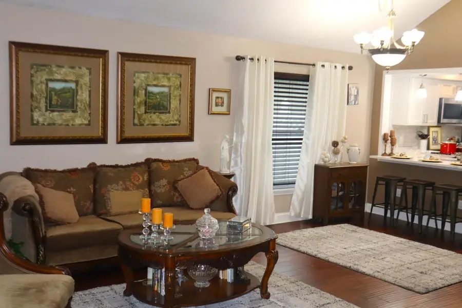 5410 Old Oak Tree Dr, Orlando, FL 32808 - Image #3