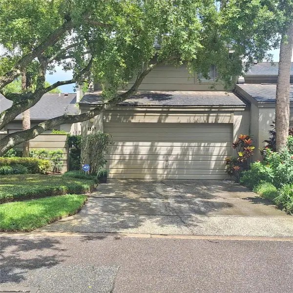 1517 N Carolwood Boulevard, FERN PARK, FL 32730