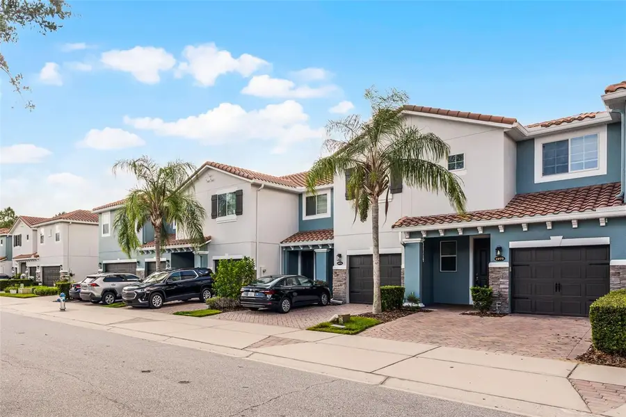 1975 Silverweed Way, Oviedo, FL 32765 - Image #2