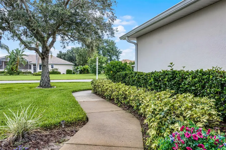 27111 Nostalgia Dr, Leesburg, FL 34748 - #3