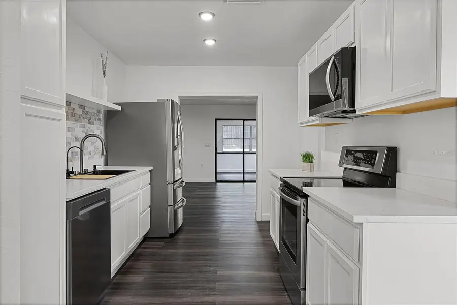 1070 Jasmine Street, Eustis, FL 32726 - Image #2