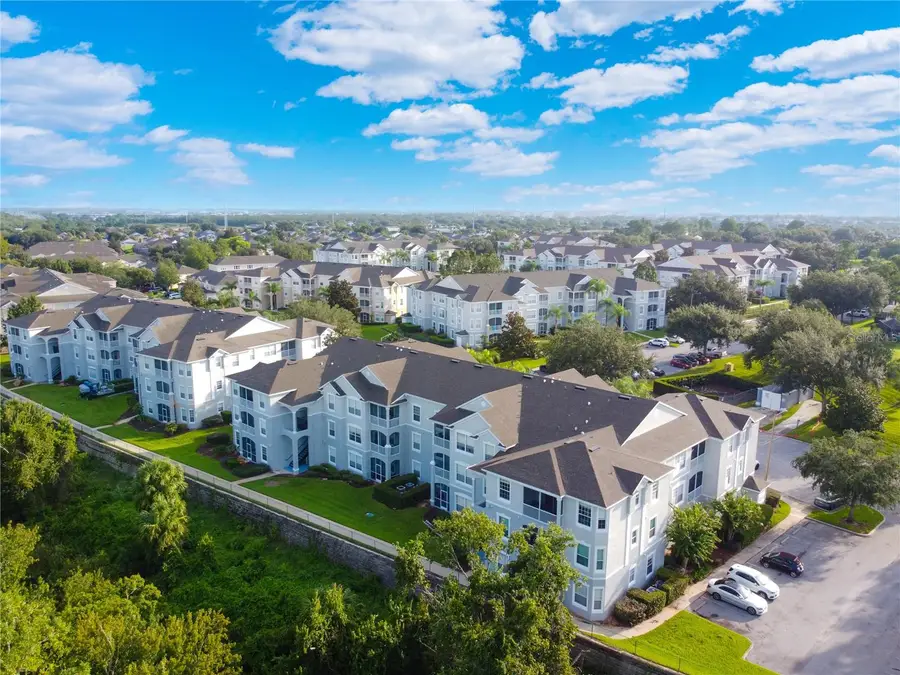 2302 Silver Palm Drive #101, Kissimmee, FL 34747 - Image #2