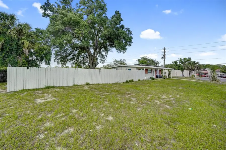 5211 Bonnie Brae Circle, Orlando, FL 32808 - Image #3