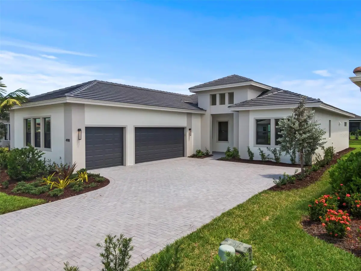 4918 Kiva Circle, Lakewood Ranch, FL 34211 - Image #1