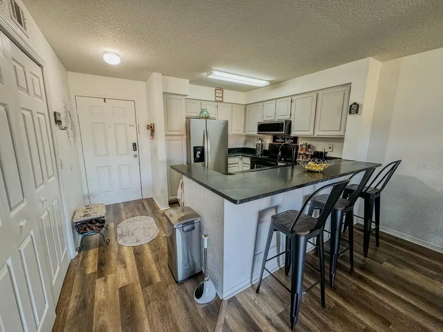 14037 Fairway Island Drive #224, Orlando, FL 32837 - Image #3