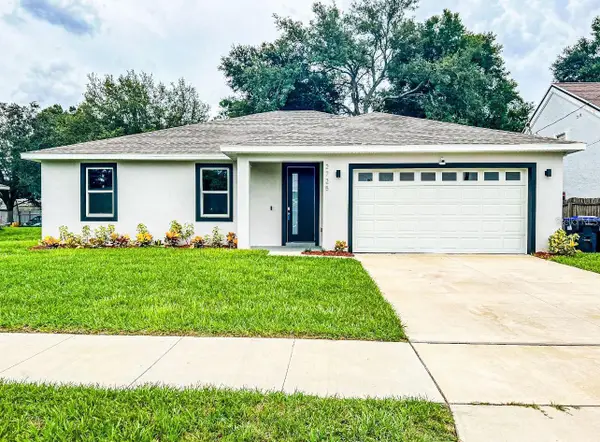 2725 Nova Drive, APOPKA, FL 32703