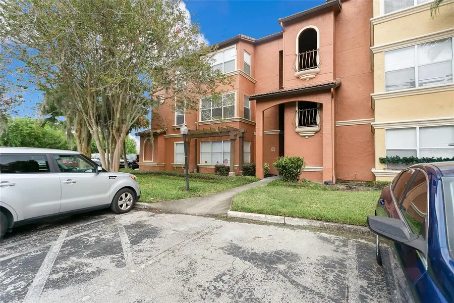 5148 Conroy Road #12, Orlando, FL 32811 - Image #2