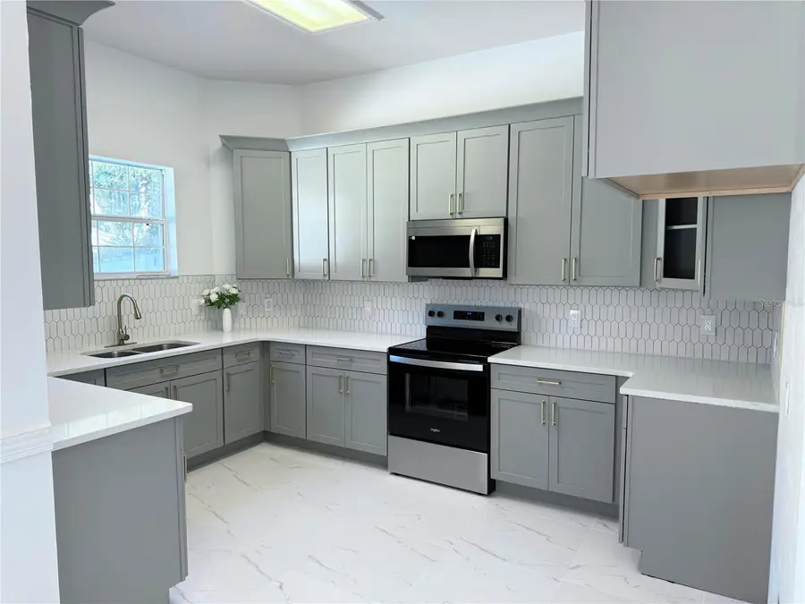 9405 SW 31st Lane, Gainesville, FL 32608 - Image #3