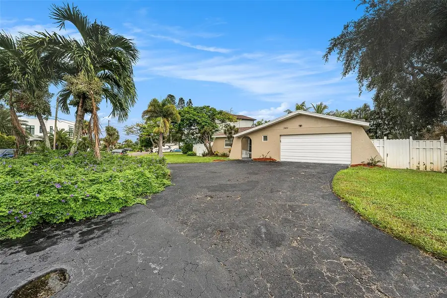 3401 Coquina Key Drive Se, Saint Petersburg, FL 33705 - Image #3