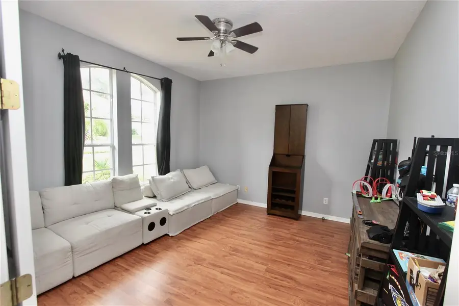 2424 Pond Cove Way, Apopka, FL 32712 - Image #3