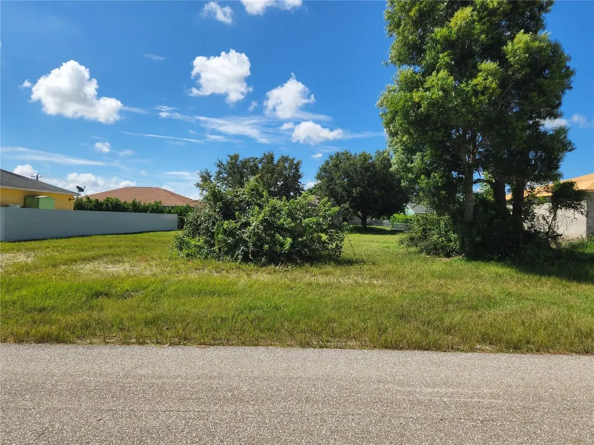 18 NW 29th Street, Cape Coral, FL 33993 - Image #1