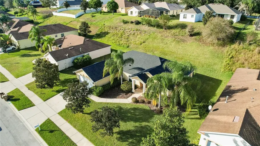 13039 Antique Oak Street, Clermont, FL 34711 - Image #2