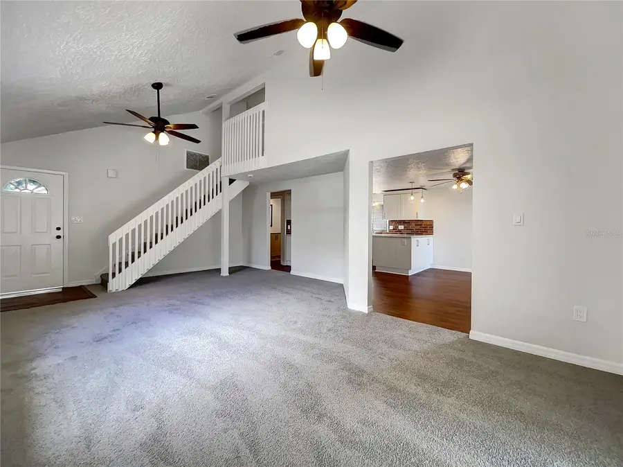 5198 Moeller Avenue, Sarasota, FL 34233 - Image #3