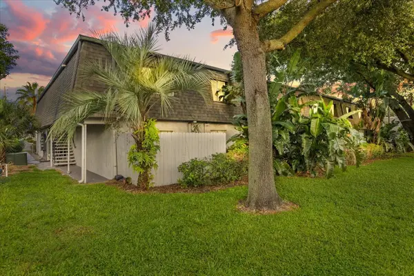 1954 Conway Road #11, ORLANDO, FL 32812