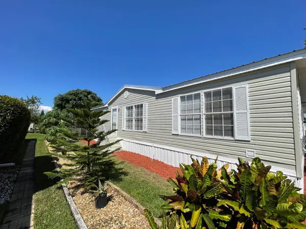 14025 Royal Fern Way, ASTATULA, FL 34705