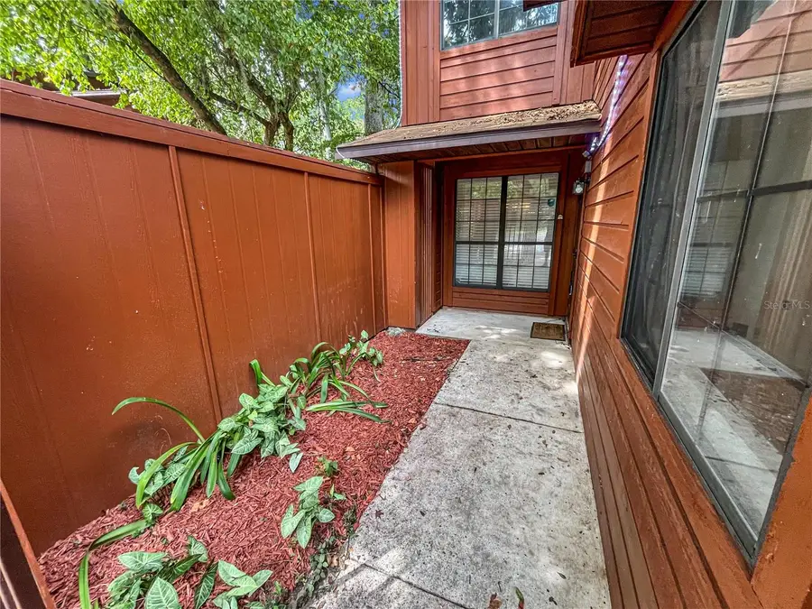 5530 SW 8th Place, Gainesville, FL 32607 - Image #2