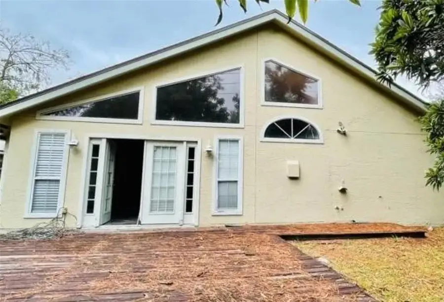 211 S Shadowbay Boulevard, Longwood, FL 32779 - Image #2