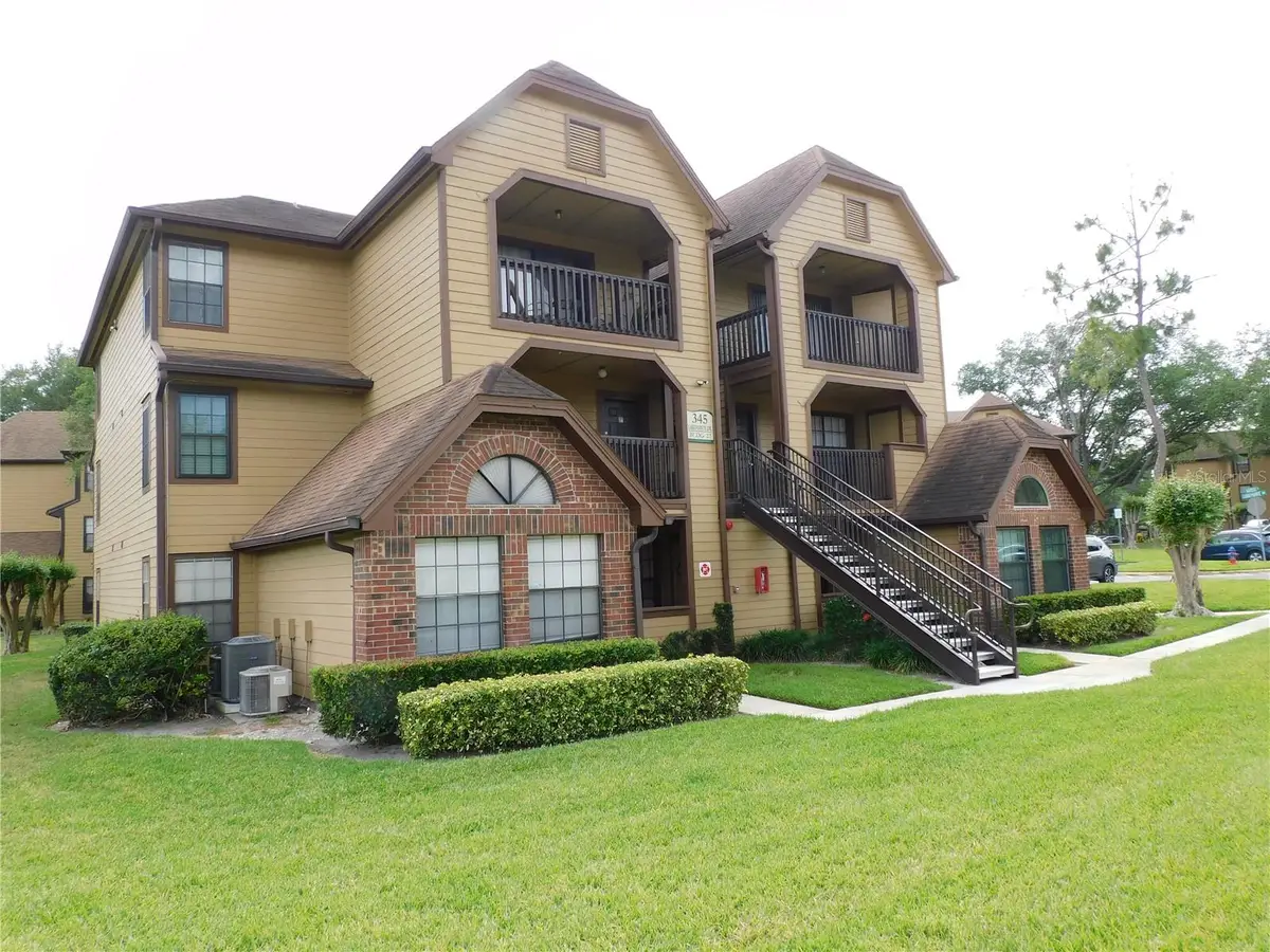 345 Lakepointe Drive #204, Altamonte Springs, FL 32701 - Image #1