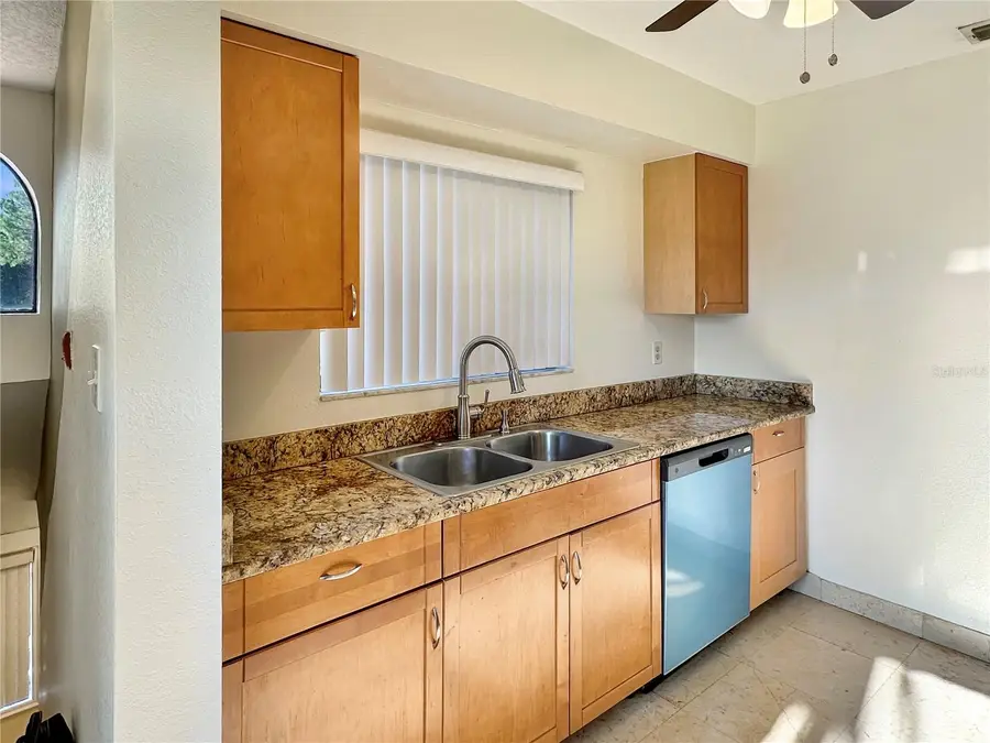 4701 Capri Place #185, Orlando, FL 32811 - Image #3