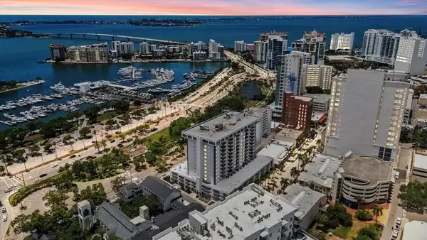 101 S Gulfstream Avenue #10B, SARASOTA, FL 34236