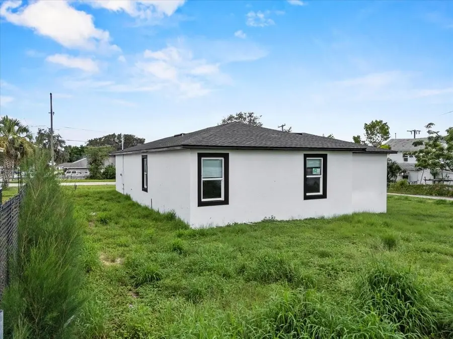 413 E Main Street, Avon Park, FL 33825 - Image #2