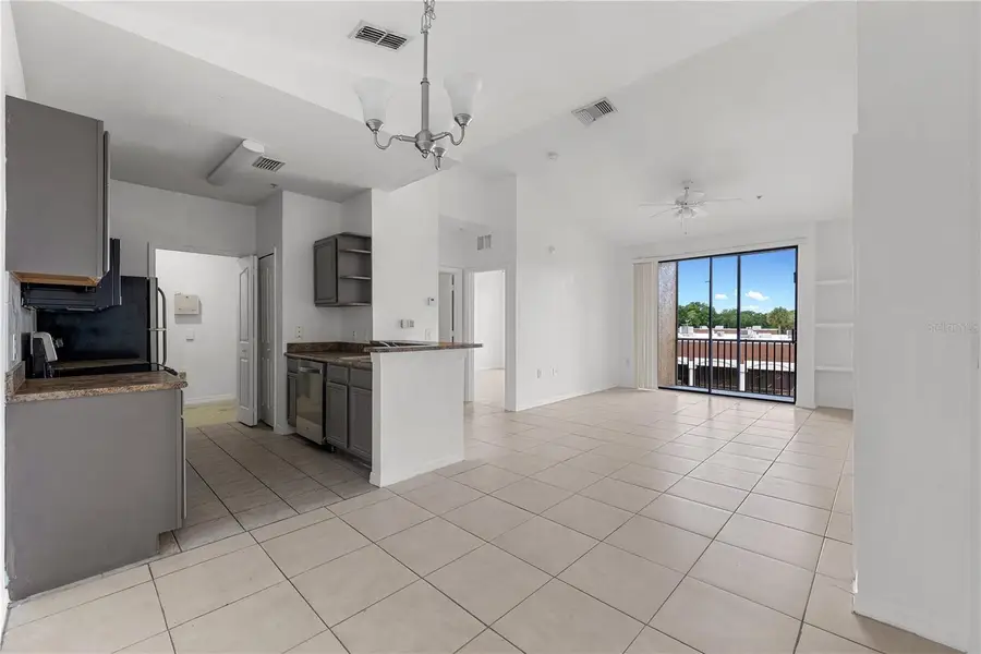 6171 Metrowest Boulevard #306, Orlando, FL 32835 - Image #2