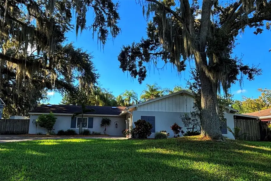 428 Harbour Island Road, Edgewood, FL 32809 - Image #2
