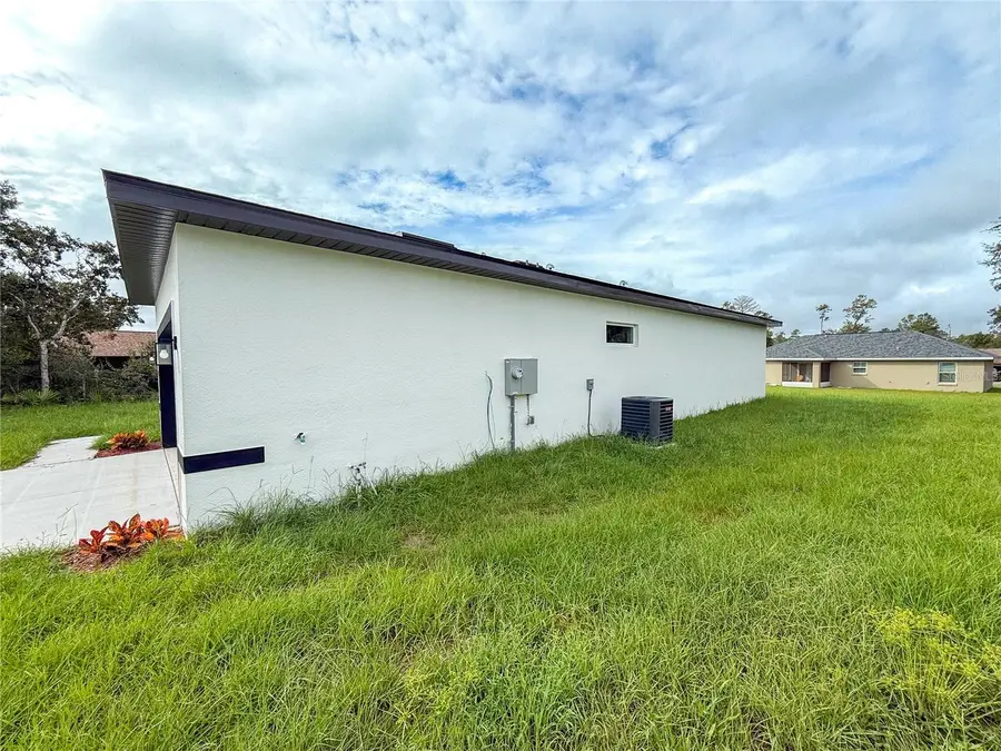 15716 SW 46th Avenue Road, Ocala, FL 34473 - Image #3