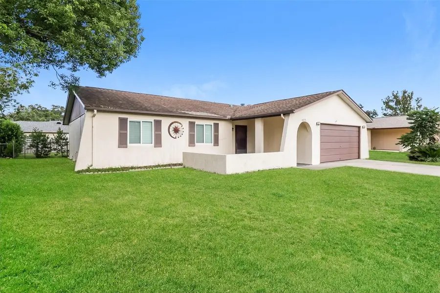 12037 Shadow Ridge Boulevard, Hudson, FL 34669 - Image #2