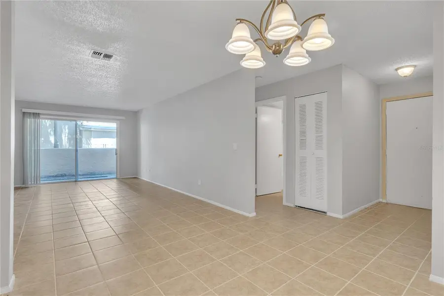 636 Kenwick Circle #105, Casselberry, FL 32707 - Image #3
