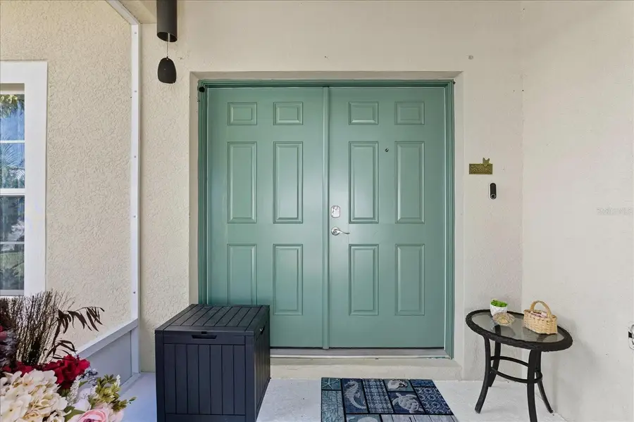 12201 Citrus Leaf Drive, Gibsonton, FL 33534 - Image #3