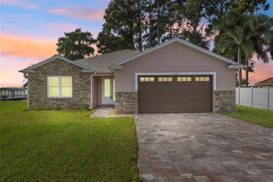 2635 Lake Eustis Drive, Tavares, FL 32778 - Image #2