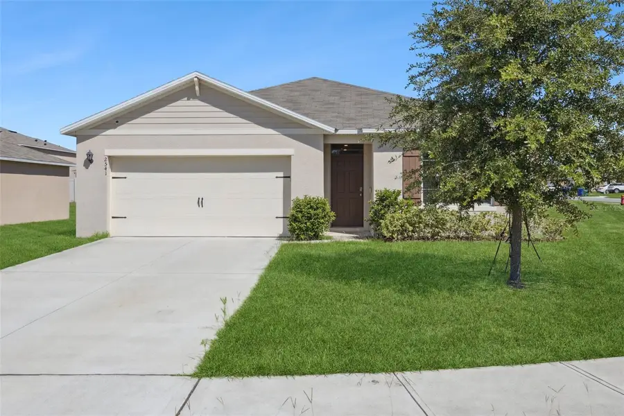 2541 Glacier Express Lane, Tavares, FL 32778 - Image #2