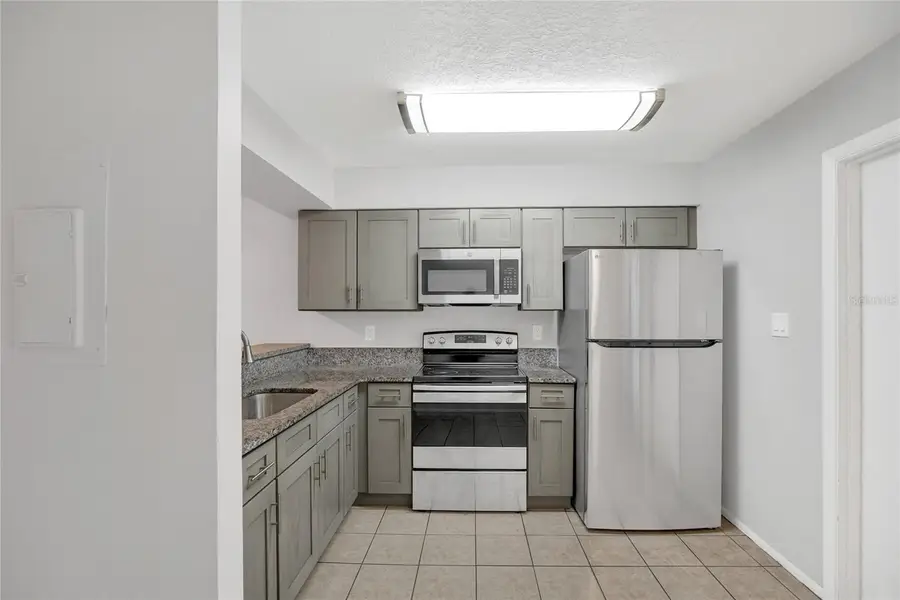 2801 Willow Run, Orlando, FL 32808 - Image #3