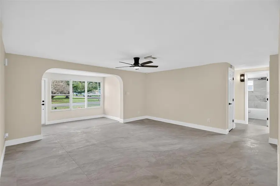 196 74th Avenue Ne, Saint Petersburg, FL 33702 - Image #3