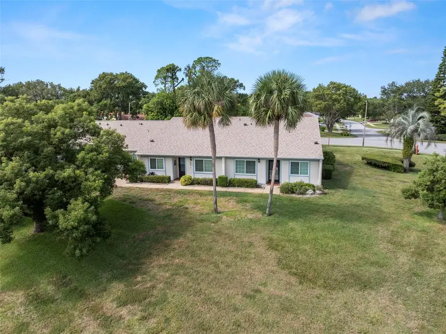 8111 Braddock Circle #6, Port Richey, FL 34668 - Image #3