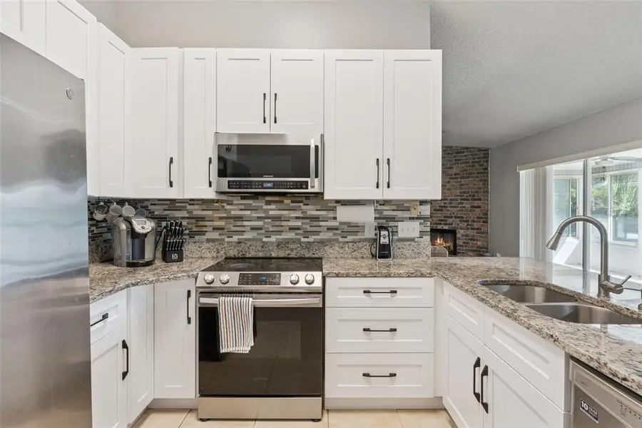 6516 Moonshell Court, Orlando, FL 32819 - Image #3