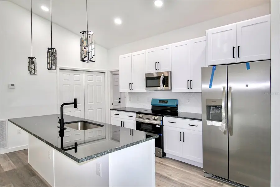 454 Bonnie Road Nw, Lake Placid, FL 33852 - Image #3