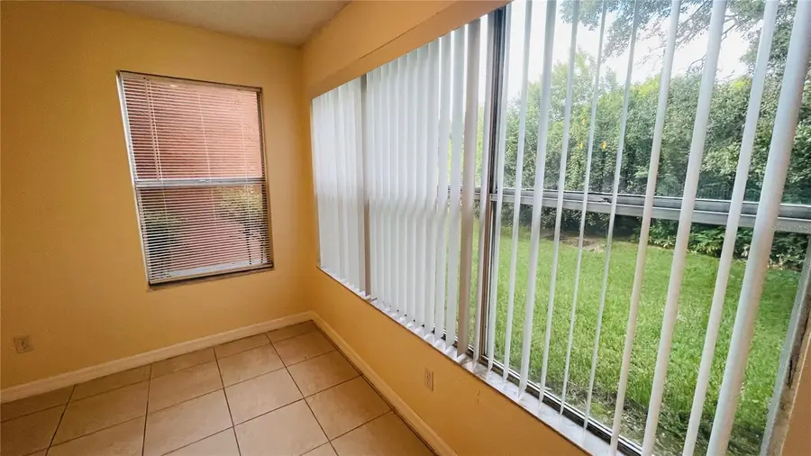 5120 Conroy Road #13, Orlando, FL 32811 - Image #3