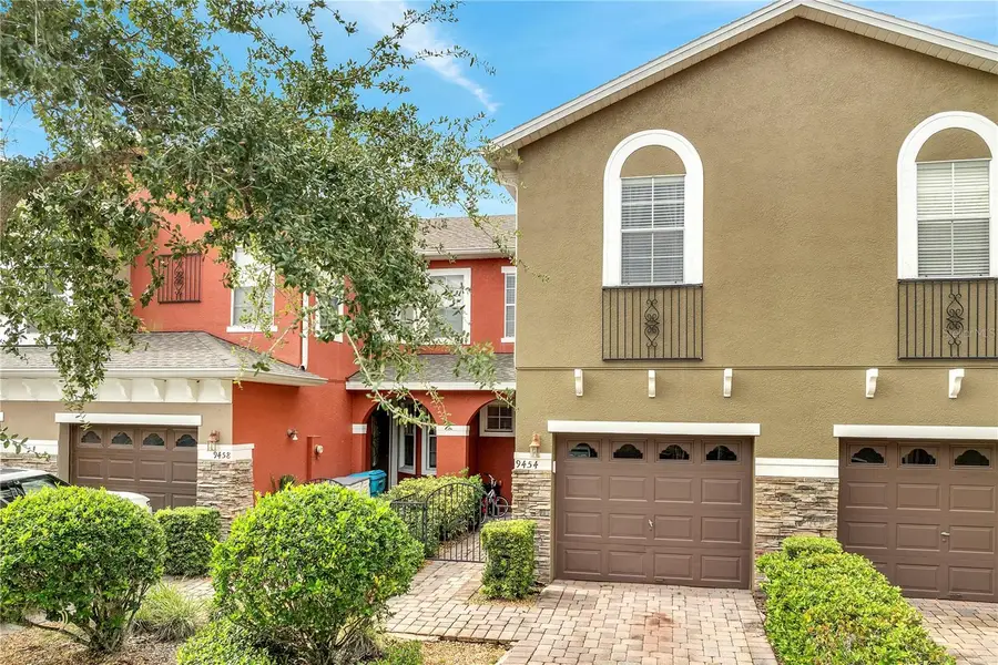 9454 Silver Buttonwood Street, Orlando, FL 32832 - Image #2