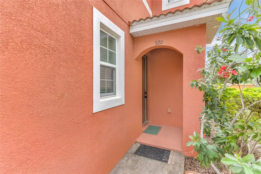 920 Las Fuentes Drive, Kissimmee, FL 34746 - Image #2