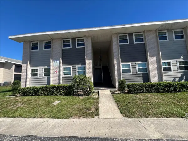 851 Sky Lake Circle #D, ORLANDO, FL 32809