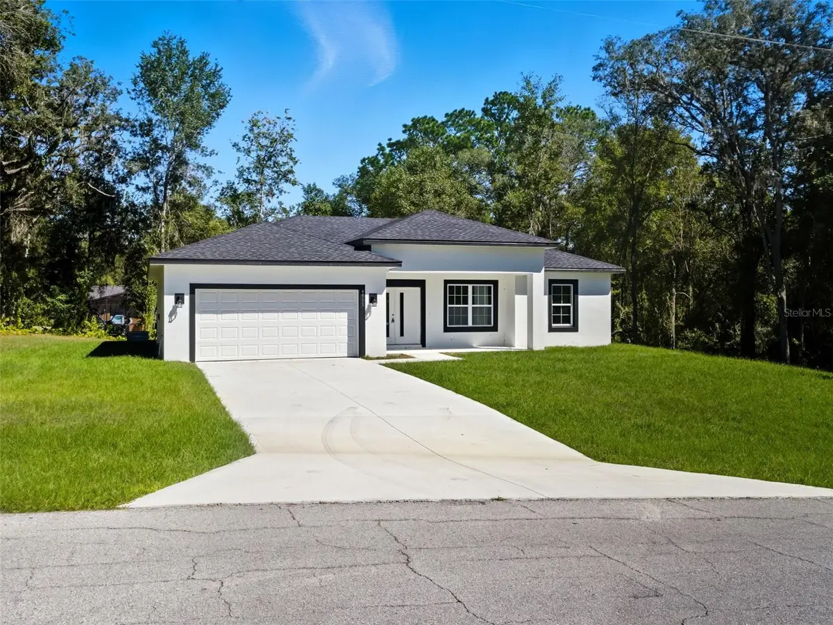 8511 N Golfview Drive, Citrus Springs, FL 34434 - Image #1